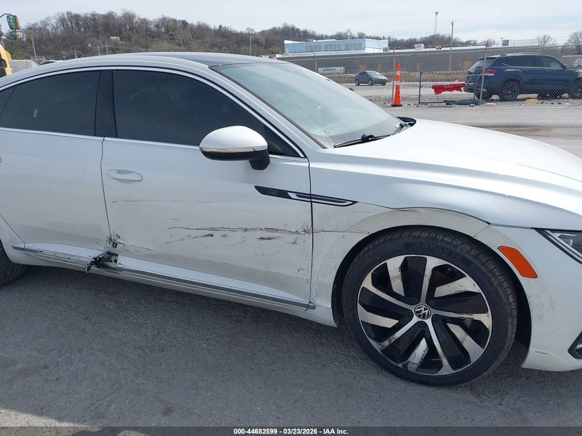 2021 Volkswagen Arteon VIN WVWSR7AN0ME009520 IAAI salvage auction — SIDE, Salvage (Illinois), sold $8,300 on 2026-08-08 (photo 6)