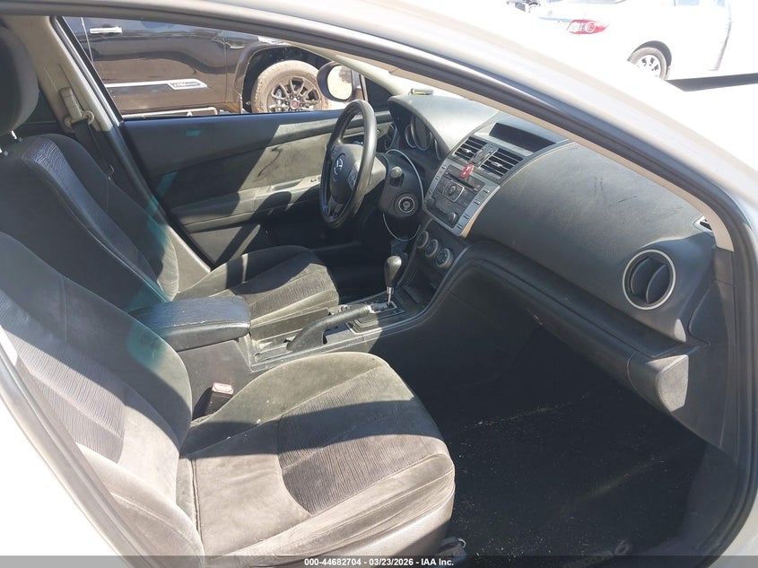 2010 Mazda 6 VIN 1YVHZ8BH7A5M27667 IAAI salvage auction — RIGHT FRONT, Salvage (California), sold $350 on 2026-07-09 (photo 5)