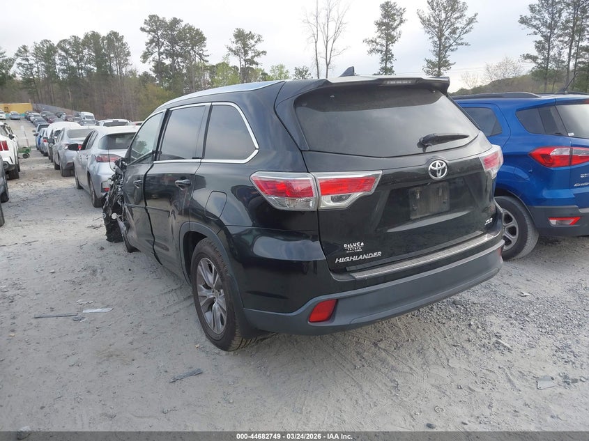 2015 Toyota Highlander VIN 5TDKKRFH5FS091194 IAAI salvage auction — UNKNOWN, Salvage Title, sold $6,150 on 2026-07-14 (photo 3)