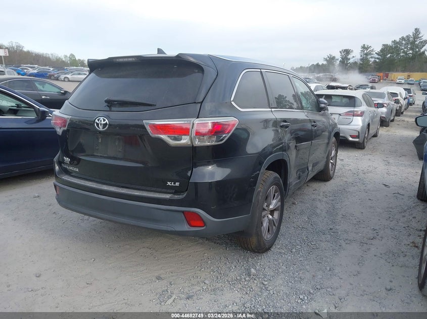 2015 Toyota Highlander VIN 5TDKKRFH5FS091194 IAAI salvage auction — UNKNOWN, Salvage Title, sold $6,150 on 2026-07-14 (photo 4)