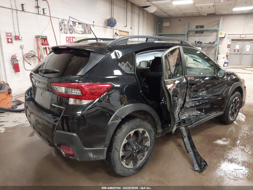 2021 Subaru Xv VIN JF2GTAAC6M9213980 IAAI salvage auction — RIGHT SIDE, Wait Title, sold $1,875 on 2026-07-27 (photo 4)