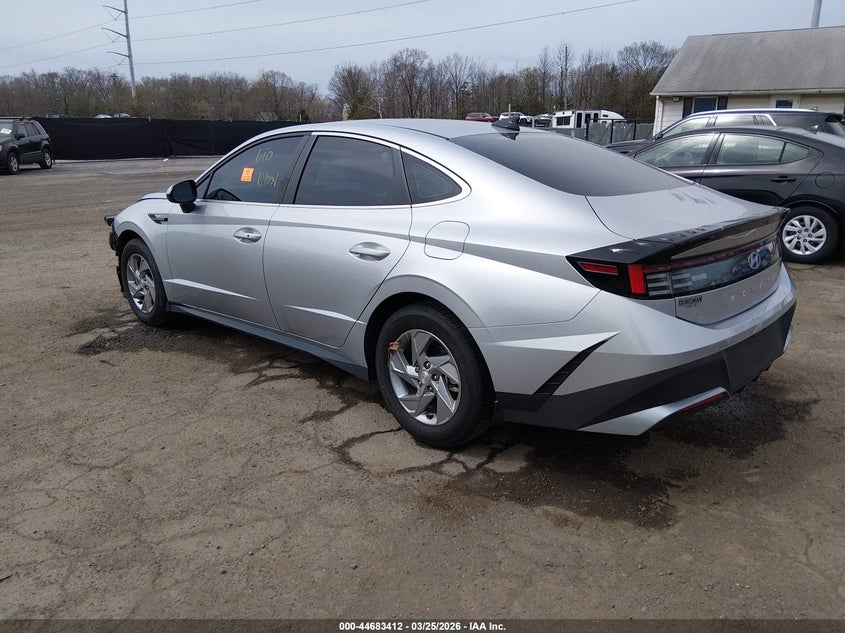 2025 Hyundai Sonata VIN KMHL24JAXSA438670 IAAI salvage auction — FRONT END, Salvage - Greater Than 75% (Maryland), sold $6,650 on 2026-07-08 (photo 3)