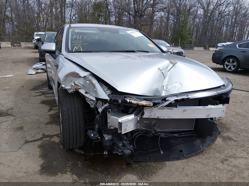 2025 Hyundai Sonata VIN KMHL24JAXSA438670 IAAI salvage auction — FRONT END, Salvage - Greater Than 75% (Maryland), sold $6,650 on 2026-07-08 (photo 6)