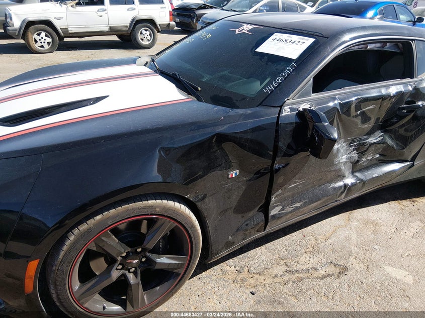 2016 Chevrolet Camaro VIN 1G1FH1R75G0136670 IAAI salvage auction — SIDE, Salvage (New Mexico), sold $9,600 on 2026-08-01 (photo 6)
