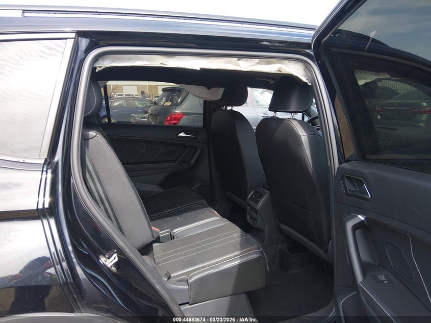 2023 Volkswagen Tiguan VIN 3VVCB7AX9PM115491 IAAI salvage auction — LEFT SIDE, Wait Title, sold $9,350 on 2026-08-20 (photo 8)
