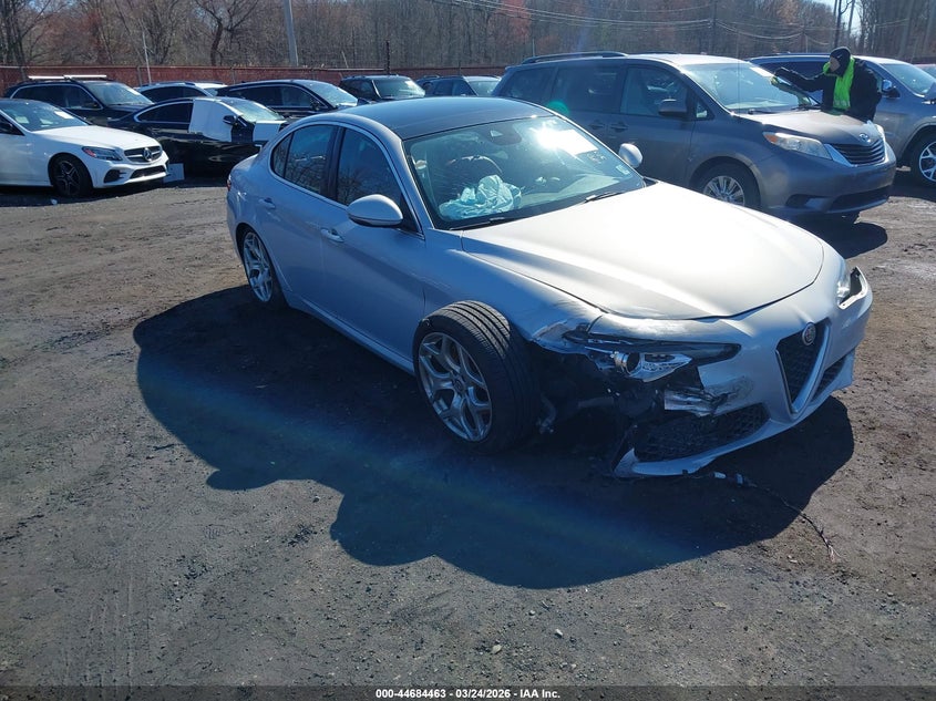 2021 Alfa romeo Giulia VIN ZARFAMBNXM7644440 IAAI salvage auction — SIDE, Salvage (Idaho), sold $2,175 on 2026-08-05 (photo 1)