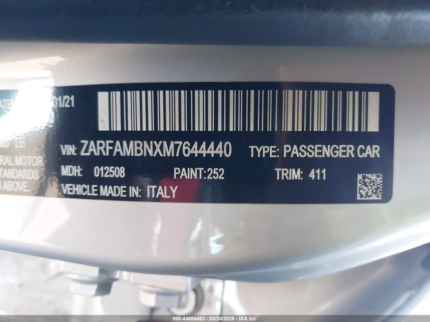 2021 Alfa romeo Giulia VIN ZARFAMBNXM7644440 IAAI salvage auction — SIDE, Salvage (Idaho), sold $2,175 on 2026-08-05 (photo 9)
