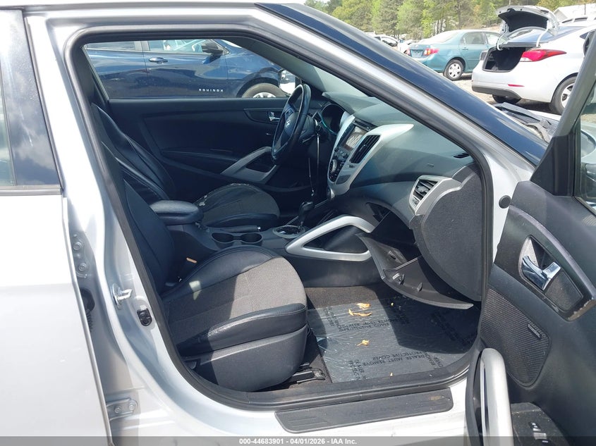 2015 Hyundai Veloster VIN KMHTC6AD9FU240251 IAAI salvage auction — RIGHT FRONT, Salvage (Georgia), sold $1,250 on 2026-07-22 (photo 5)