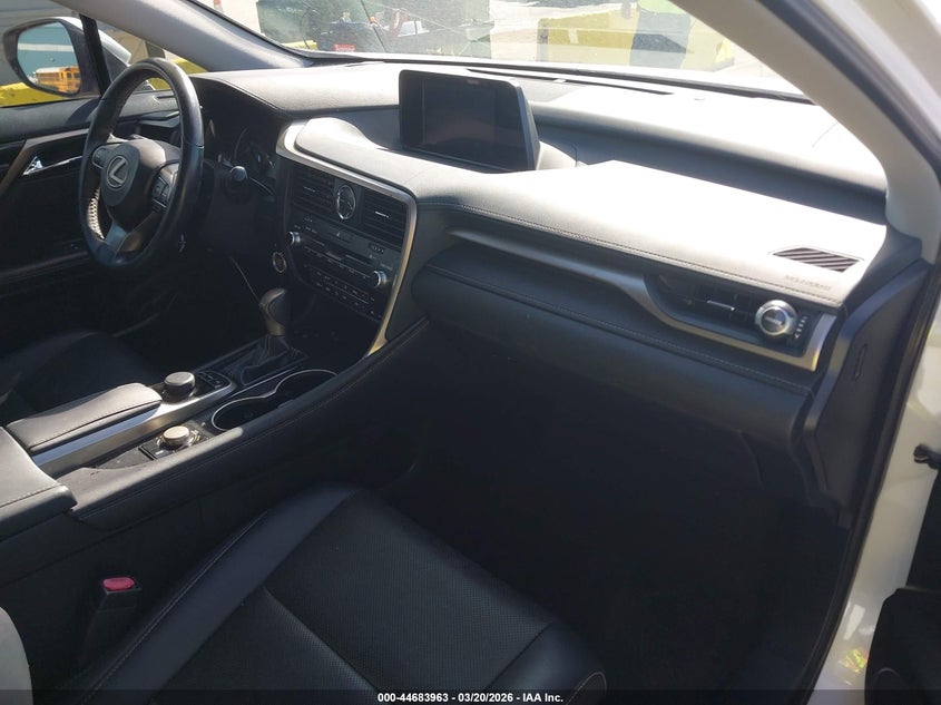 2019 Lexus Rx VIN 2T2ZZMCA4KC140386 IAAI salvage auction — Rear End, Clear (Florida), sold $19,900 on 2026-04-28 (photo 5)
