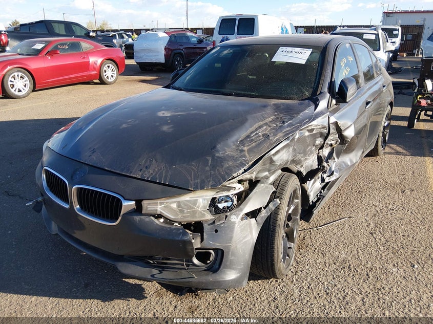 2013 BMW 3er VIN WBA3B9G57DNR89837 IAAI salvage auction — FRONT END, Salvage (Colorado), sold $775 on 2026-07-07 (photo 2)