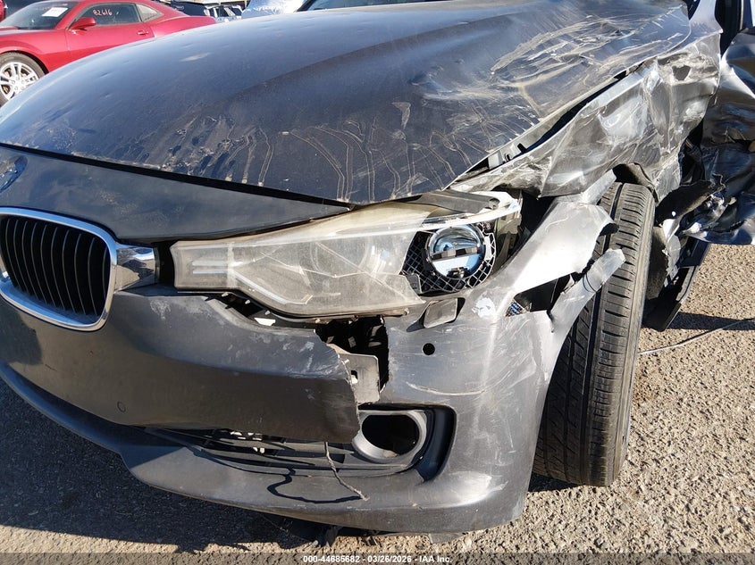 2013 BMW 3er VIN WBA3B9G57DNR89837 IAAI salvage auction — FRONT END, Salvage (Colorado), sold $775 on 2026-07-07 (photo 6)