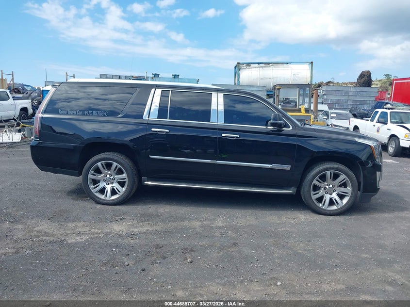 2017 Cadillac Escalade VIN 1GYS3GKJ6HR160299 IAAI salvage auction — WATER/FLOOD, Bill Of Sale (Hawaii), sold $2,150 on 2026-07-21 (photo 6)