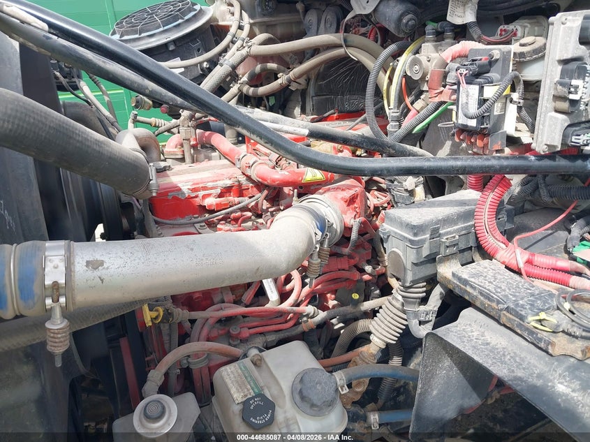 2017 Freightliner 108sd VIN 1FVAG0CY1HHHW4266 IAAI salvage auction — SIDE, Clear (Indiana), sold $1,550 on 2026-07-29 (photo 9)