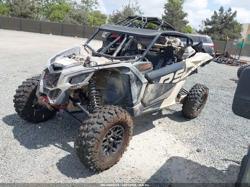 2021 Can-am/ brp Maverick VIN 3JBVXAV22MK000097 IAAI salvage auction — REAR END, Salvage (California), sold $8,800 on 2026-07-29 (photo 2)