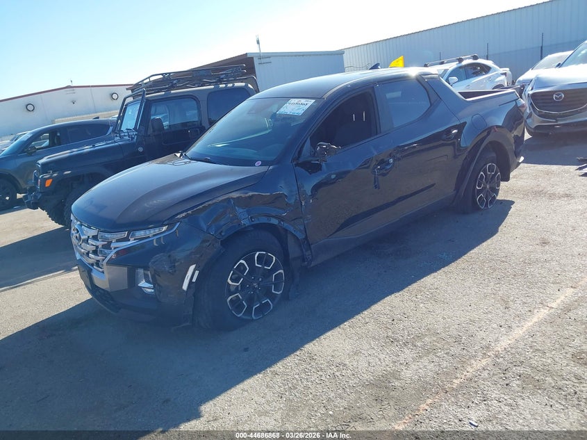 2022 Hyundai Santa cruz VIN 5NTJBDAE7NH031600 IAAI salvage auction — LEFT SIDE, Wait Title, sold $6,000 on 2026-07-13 (photo 2)