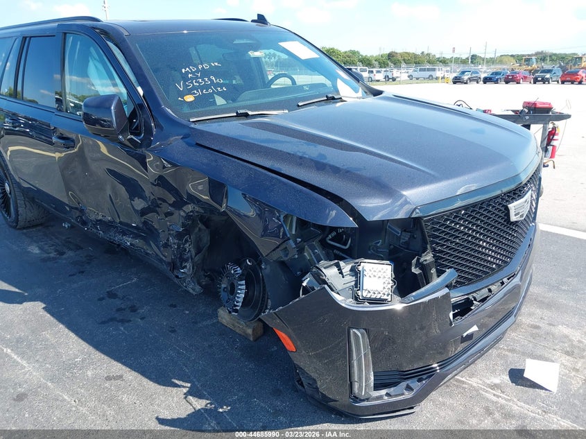 2023 Cadillac Escalade ESV VIN 1GYS3PKL2PR563390 IAAI salvage auction — Side, Rebuildable (Florida), sold $32,550 on 2026-05-18 (photo 6)
