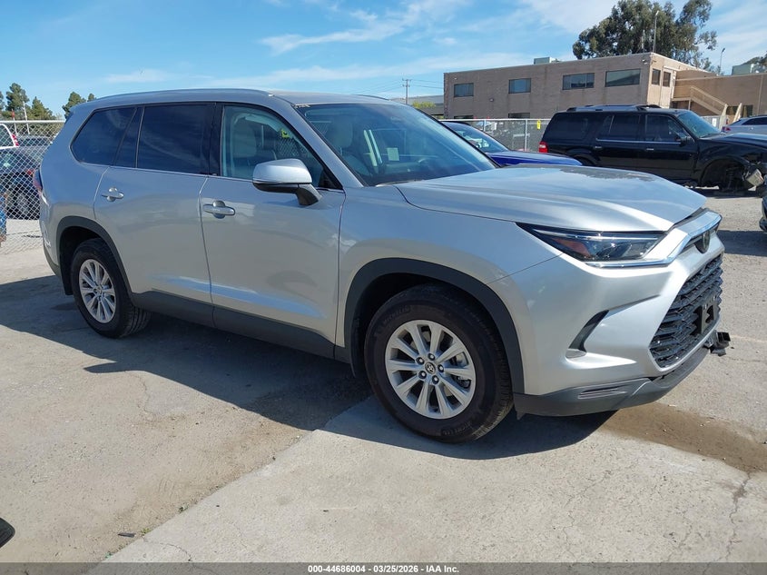 2025 Toyota Highlander VIN 5TDACAB51SS035494 IAAI salvage auction — LEFT FRONT, Wait Title, sold $23,200 on 2026-07-06 (photo 1)