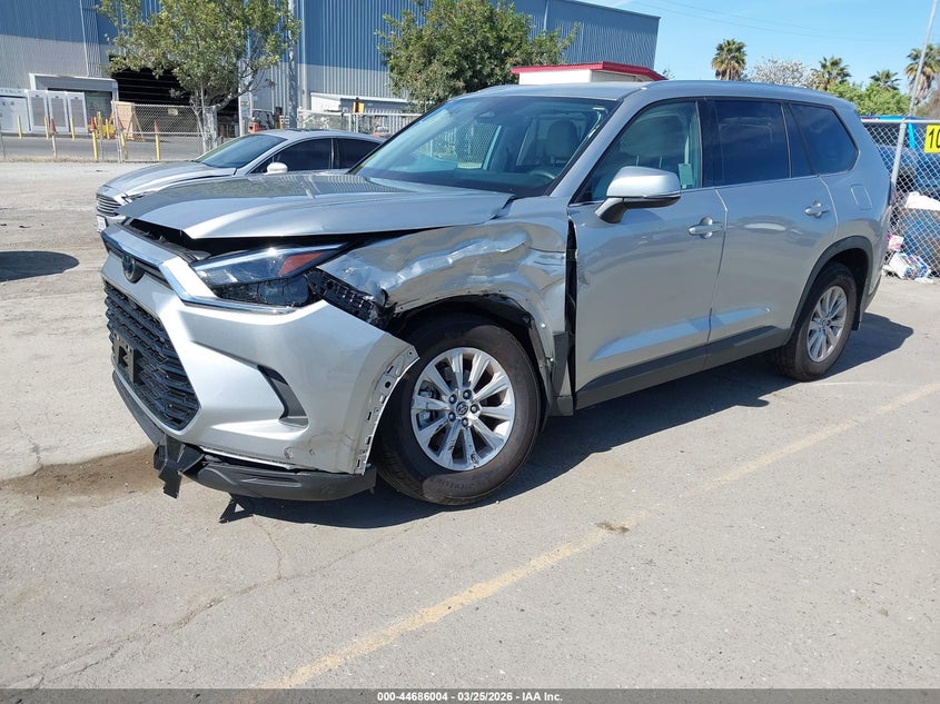 2025 Toyota Highlander VIN 5TDACAB51SS035494 IAAI salvage auction — LEFT FRONT, Wait Title, sold $23,200 on 2026-07-06 (photo 6)