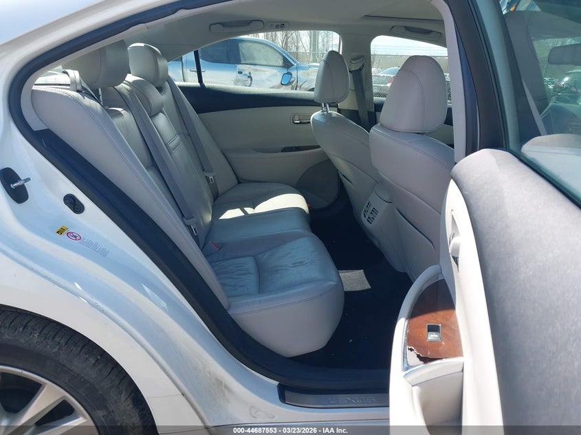 2012 Lexus ES VIN JTHBK1EG6C2473200 IAAI salvage auction — RIGHT FRONT, Wait Title, sold $850 on 2026-07-27 (photo 8)