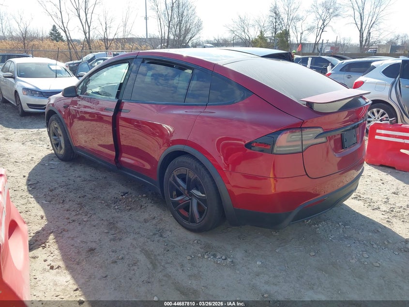 2026 Tesla Model x VIN 7SAXCBE53TF473535 IAAI salvage auction — RIGHT SIDE, Salvage (Illinois), sold $25,000 on 2026-07-07 (photo 3)