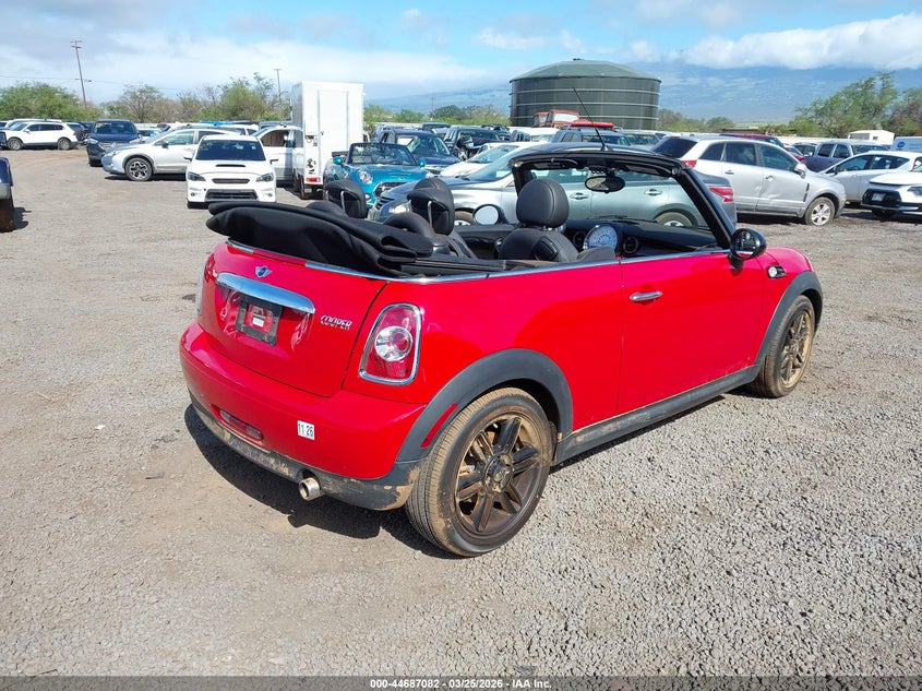 2013 Mini Convertible VIN WMWZN3C50DT568672 IAAI salvage auction — WATER/FLOOD, Bill Of Sale (Hawaii), sold $25 on 2026-08-25 (photo 4)