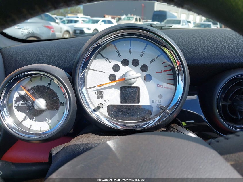 2013 Mini Convertible VIN WMWZN3C50DT568672 IAAI salvage auction — WATER/FLOOD, Bill Of Sale (Hawaii), sold $25 on 2026-08-25 (photo 7)