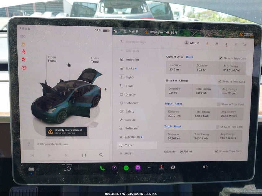 2024 Tesla Model y VIN 7SAYGAEE9RF118803 IAAI salvage auction — WATER/FLOOD, Bill Of Sale (Hawaii), sold $2,950 on 2026-07-30 (photo 7)
