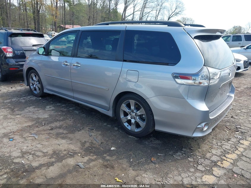 2014 Toyota Sienna VIN 5TDXK3DC6ES419246 IAAI salvage auction — FRONT END, Wait Title, sold $1,650 on 2026-07-22 (photo 3)