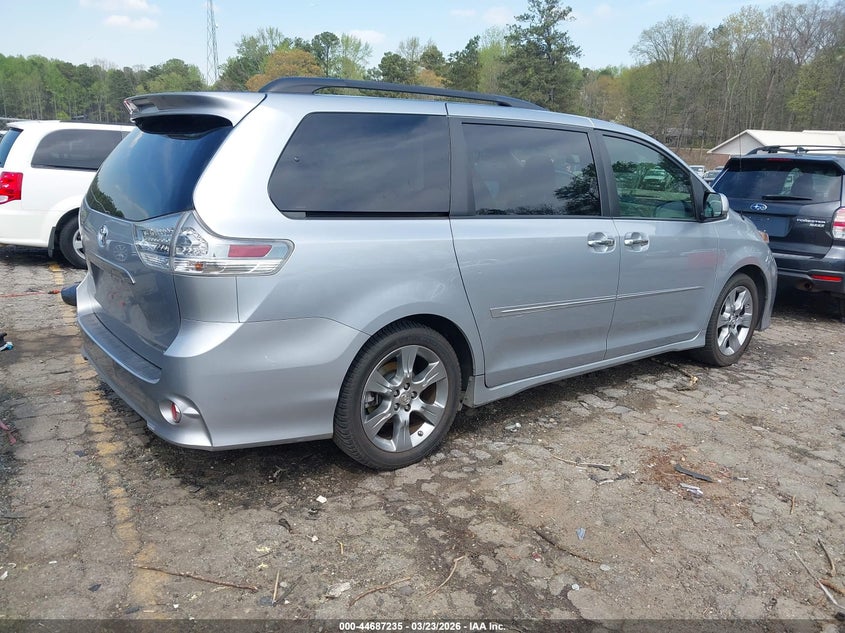 2014 Toyota Sienna VIN 5TDXK3DC6ES419246 IAAI salvage auction — FRONT END, Wait Title, sold $1,650 on 2026-07-22 (photo 4)