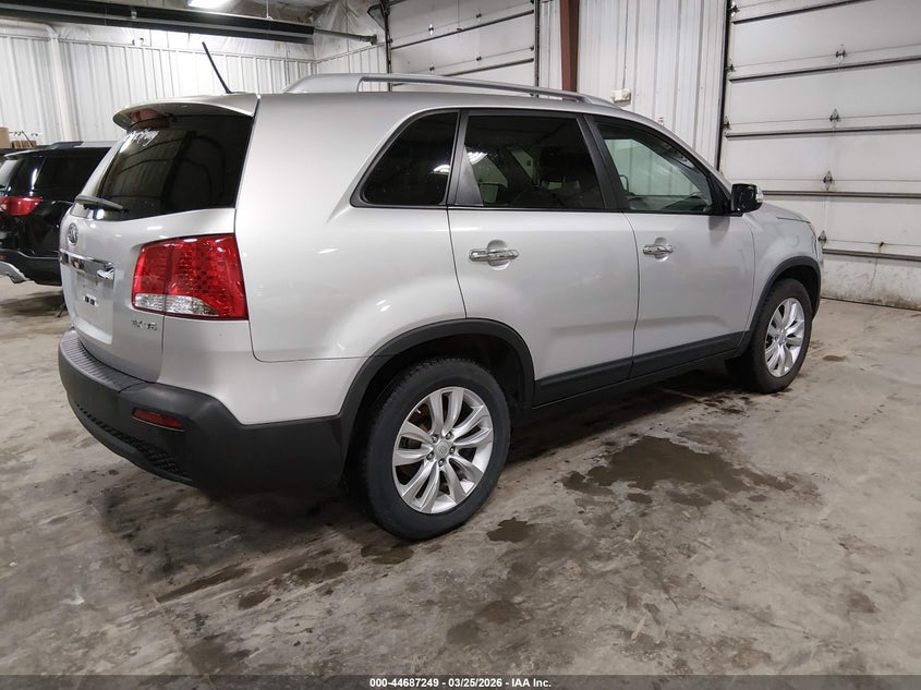 2011 Kia Sorento VIN 5XYKU4A26BG185902 IAAI salvage auction — FRONT END, Salvage (Iowa), sold $1,650 on 2026-07-10 (photo 4)