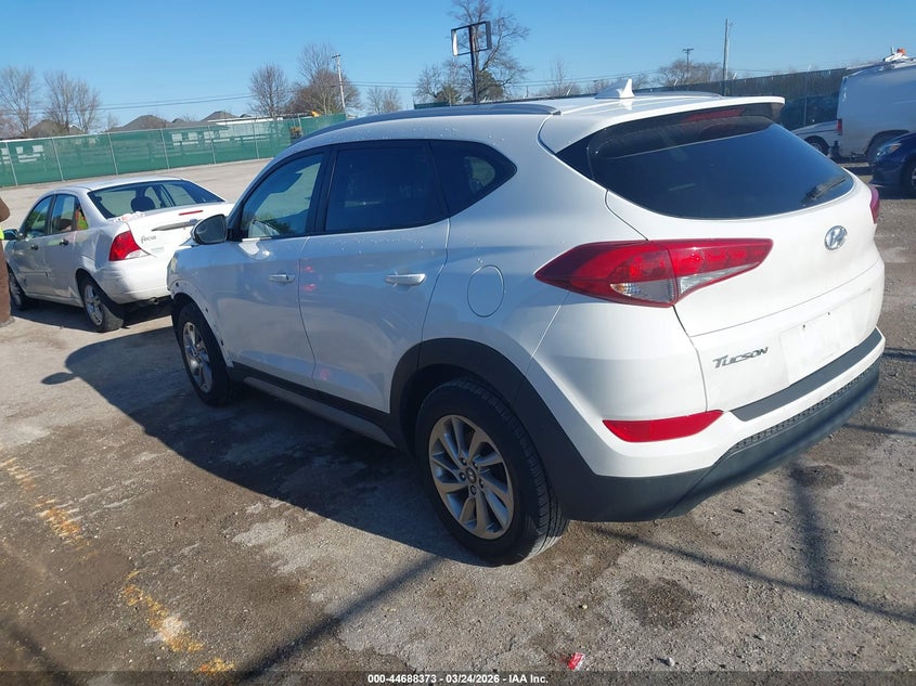 2018 Hyundai Tucson VIN KM8J33A42JU727001 IAAI salvage auction — FRONT END, Wait Title, sold $3,050 on 2026-07-06 (photo 3)
