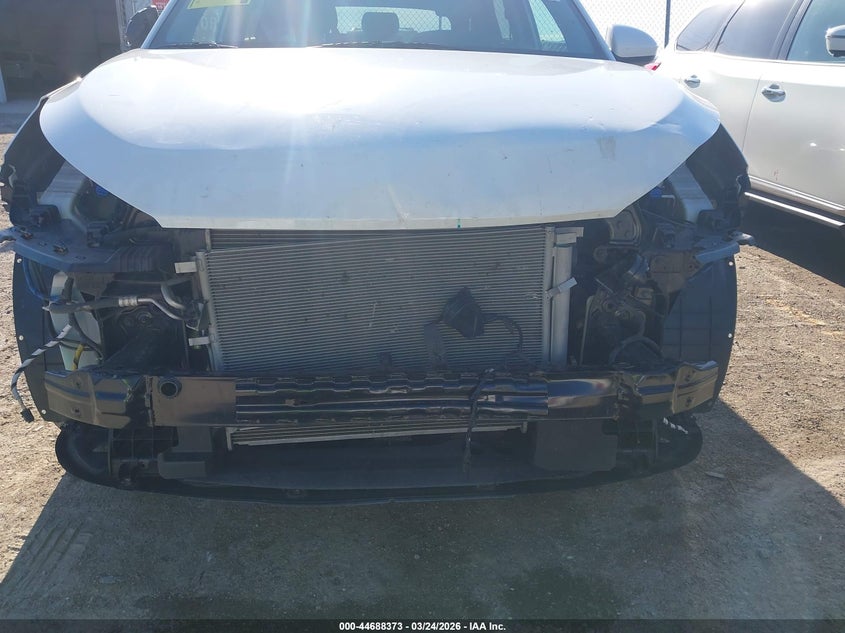 2018 Hyundai Tucson VIN KM8J33A42JU727001 IAAI salvage auction — FRONT END, Wait Title, sold $3,050 on 2026-07-06 (photo 6)