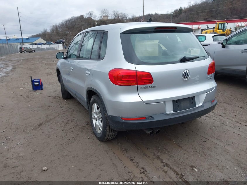 2014 Volkswagen Tiguan VIN WVGBV3AX5EW572186 IAAI salvage auction — SIDE, Salvage (Idaho), sold $450 on 2026-07-07 (photo 3)