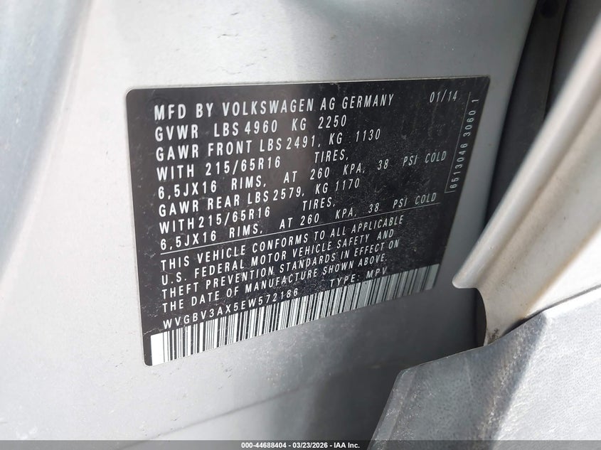2014 Volkswagen Tiguan VIN WVGBV3AX5EW572186 IAAI salvage auction — SIDE, Salvage (Idaho), sold $450 on 2026-07-07 (photo 9)