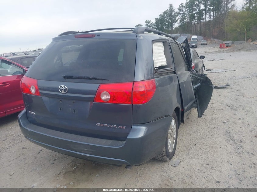 2008 Toyota Sienna VIN 5TDZK22C68S166083 IAAI salvage auction — RIGHT SIDE, Salvage (Georgia), sold $800 on 2026-07-07 (photo 4)