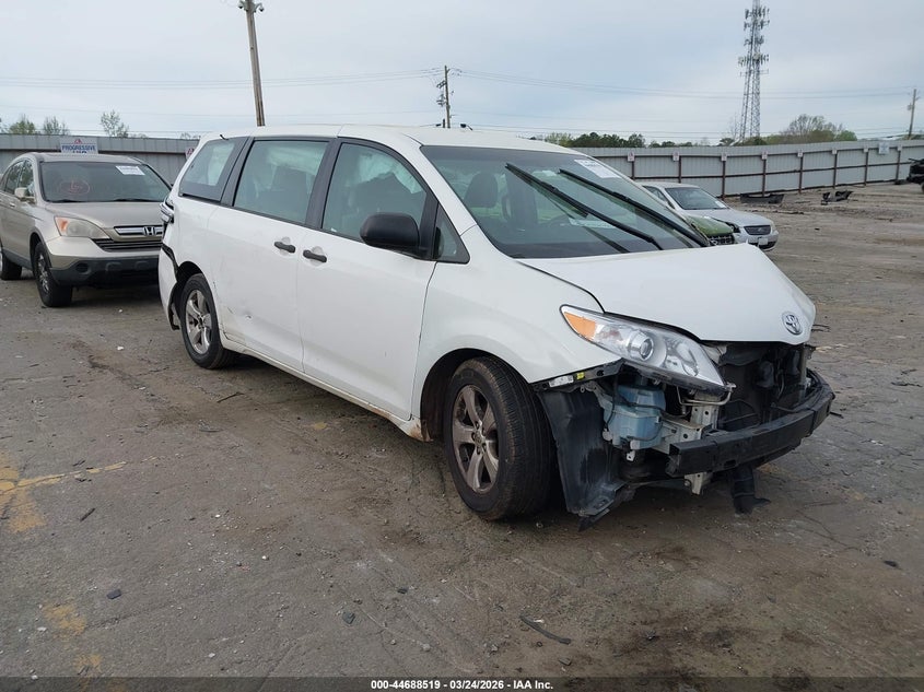 2015 Toyota Sienna VIN 5TDZK3DC2FS600838 IAAI salvage auction — FRONT END, Salvage (Georgia), sold $1,225 on 2026-07-08 (photo 1)