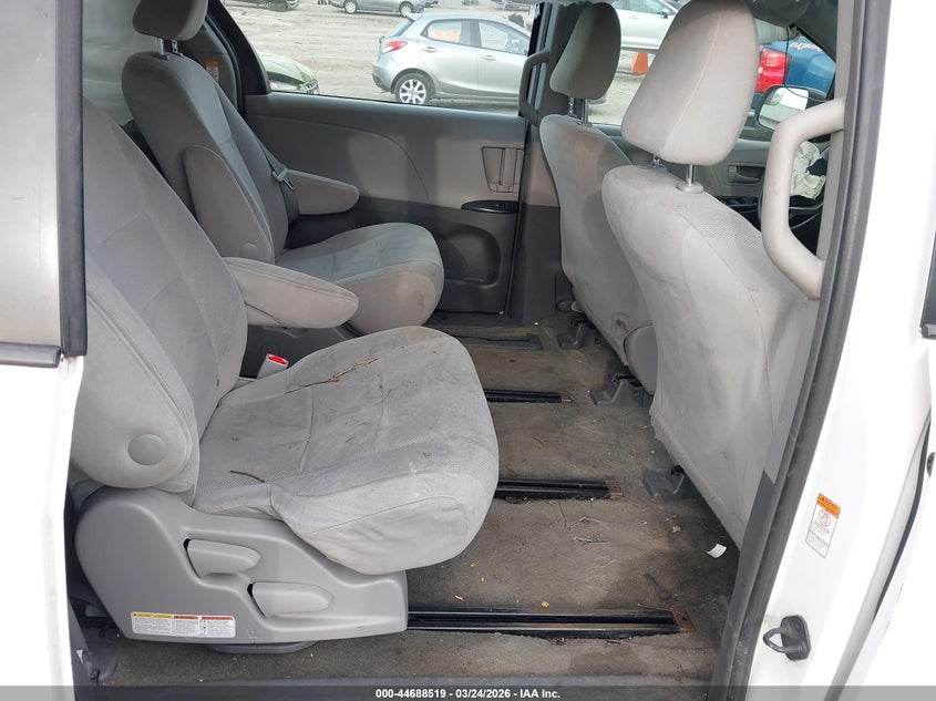 2015 Toyota Sienna VIN 5TDZK3DC2FS600838 IAAI salvage auction — FRONT END, Salvage (Georgia), sold $1,225 on 2026-07-08 (photo 8)