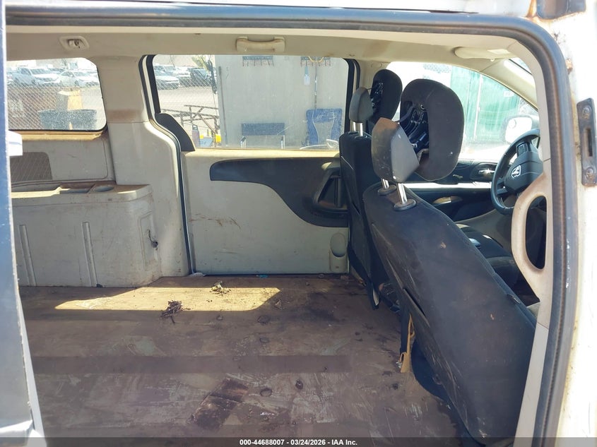 2013 Ram VIN 2C4JRGAG3DR533440 IAAI salvage auction — WATER/FLOOD, Salvage (Hawaii), sold $100 on 2026-08-04 (photo 8)