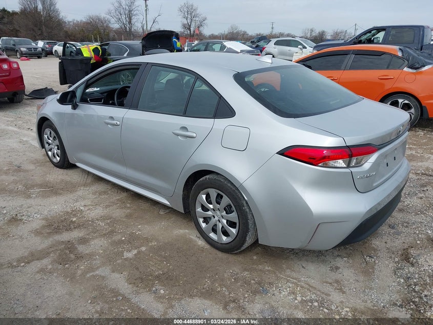 2024 Toyota Corolla VIN 5YFB4MDE8RP119735 IAAI salvage auction — WATER/FLOOD, Salvage (Illinois), sold $7,350 on 2026-07-07 (photo 3)