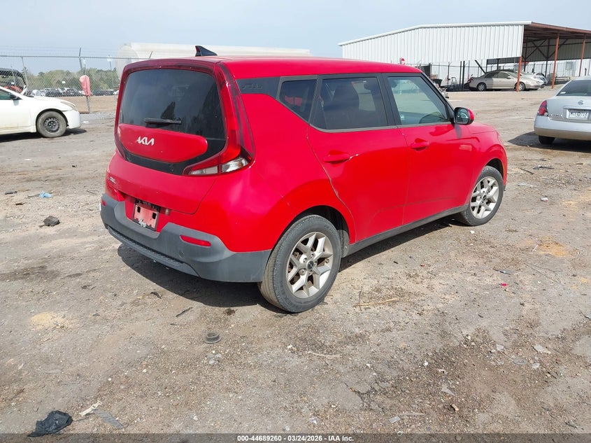 2022 Kia Soul VIN KNDJ23AU2N7159604 IAAI salvage auction — FRONT END, Wait Title, sold $2,500 on 2026-07-12 (photo 4)