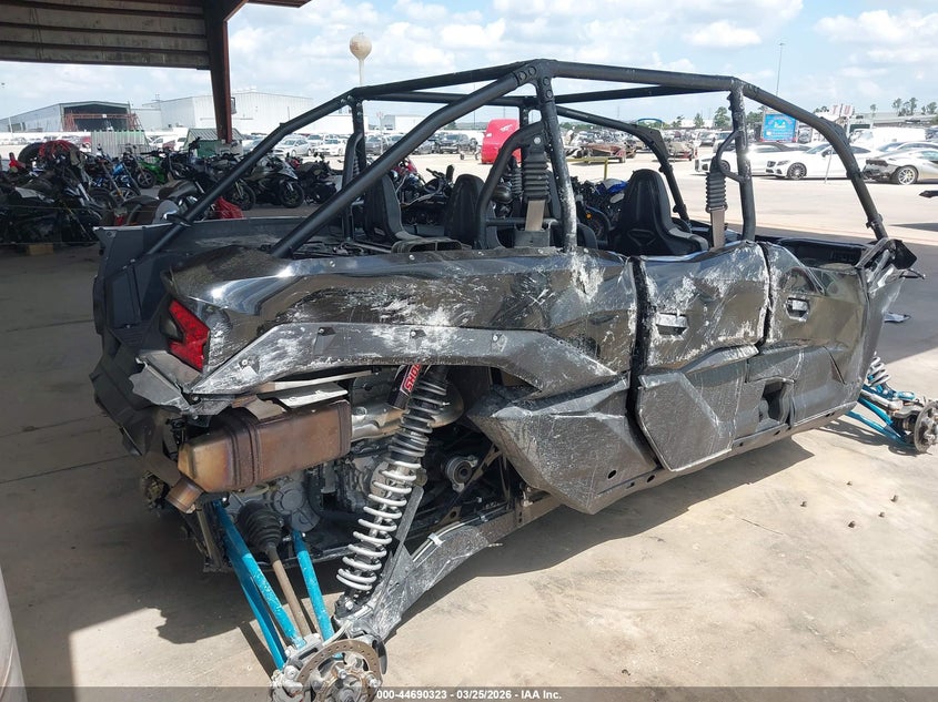 2025 Kawasaki VIN JKARTCE14SB501086 IAAI salvage auction — ROLLOVER, Original (Texas), sold $4,050 on 2026-07-05 (photo 4)