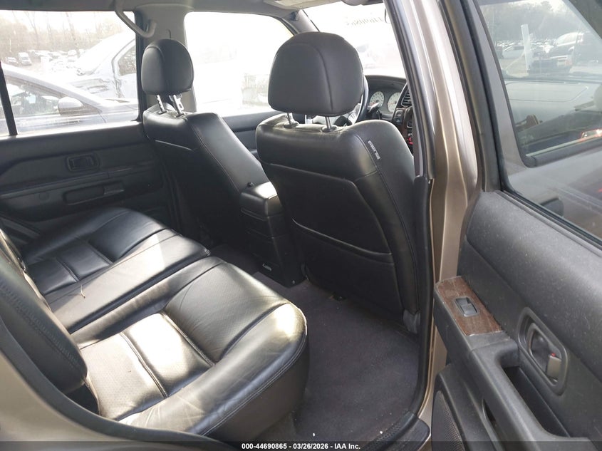 2001 Nissan Pathfinder VIN JN8DR07Y51W530230 IAAI salvage auction — LEFT SIDE, Clear (Michigan), sold $425 on 2026-07-30 (photo 8)