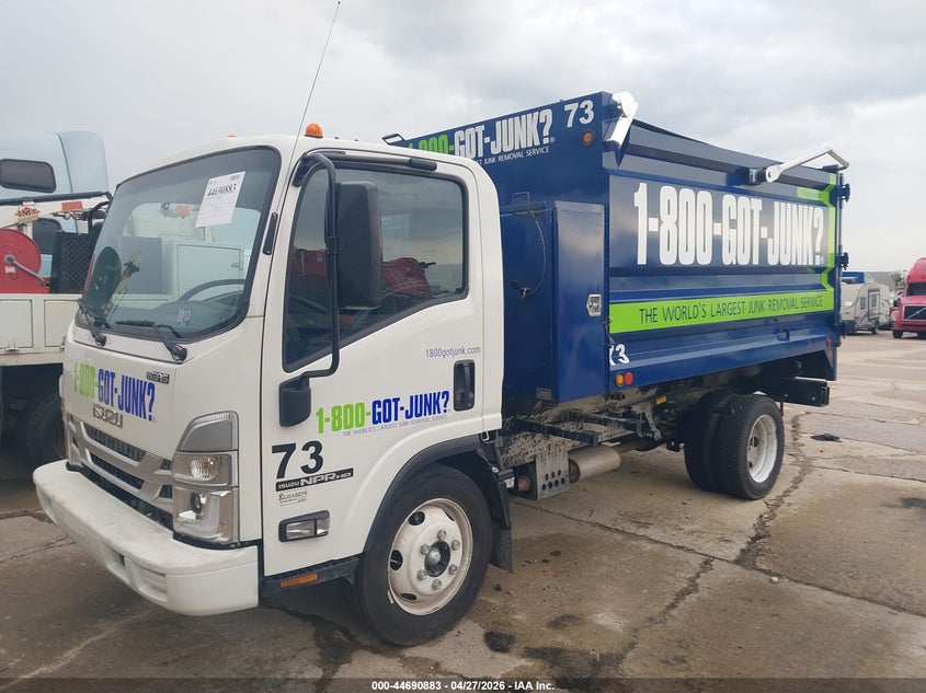 2025 Isuzu Npr VIN 54DC4W1D3SS211332 IAAI salvage auction — FRAME DAMAGE, Salvage Title, sold $24,500 on 2026-07-15 (photo 2)