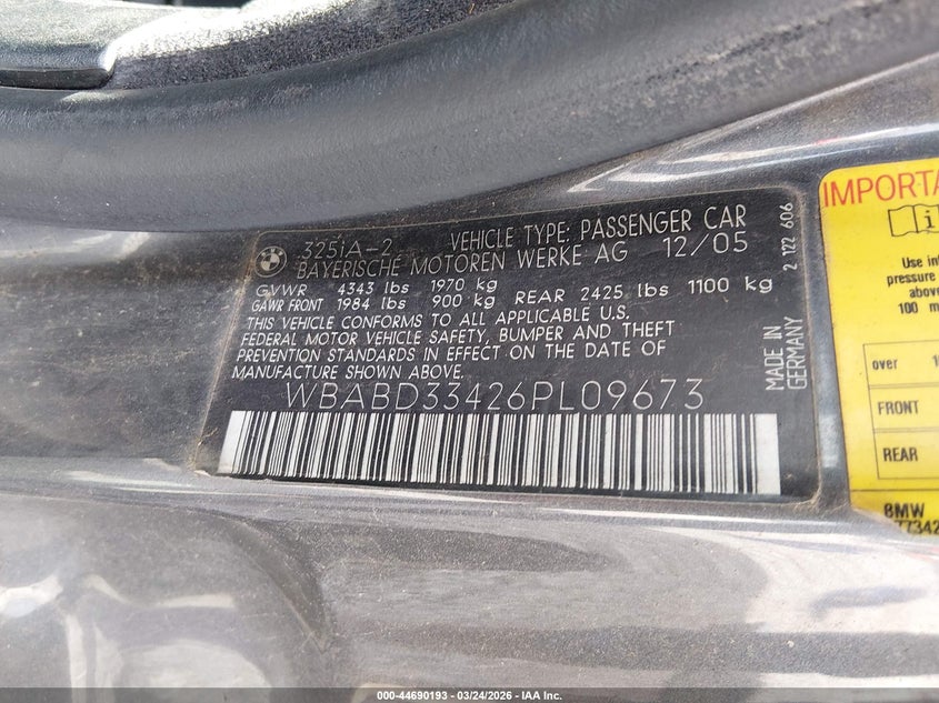 2006 BMW 3 series VIN WBABD33426PL09673 IAAI salvage auction — FRONT END, Bill Of Sale (Kentucky), sold $250 on 2026-07-22 (photo 9)
