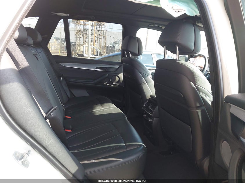 2016 BMW X5 VIN 5UXKR0C51G0P32670 IAAI salvage auction — RIGHT FRONT, Wait Title, sold $5,100 on 2026-07-21 (photo 8)