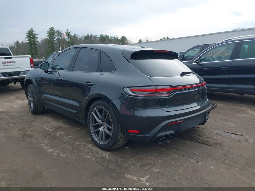 2023 Porsche Macan VIN WP1AA2A57PLB16813 IAAI salvage auction — FRONT END, Salvage (Massachusetts), sold $27,125 on 2026-07-17 (photo 3)