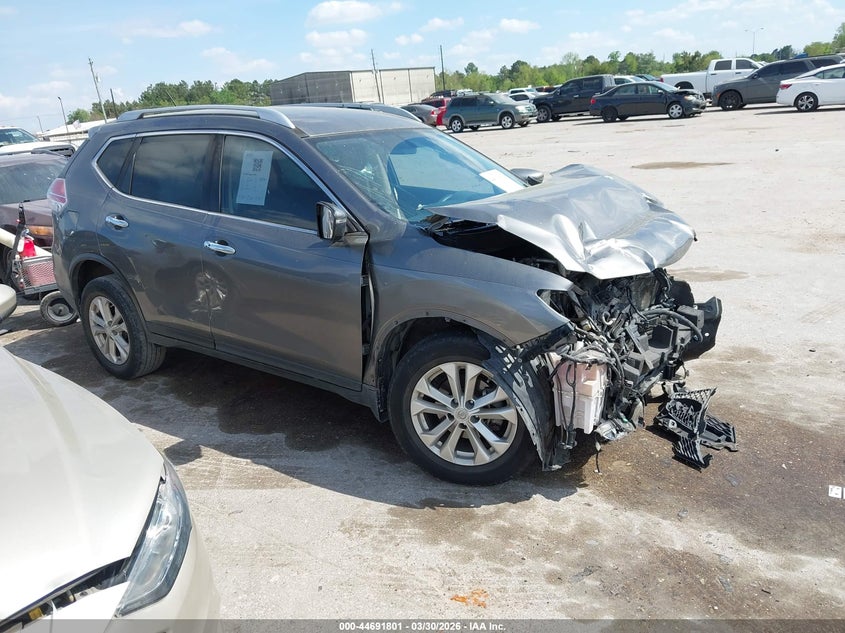 2016 Nissan Rogue VIN JN8AT2MT2GW008642 IAAI salvage auction — FRONT END, Wait Title, sold $475 on 2026-07-15 (photo 1)