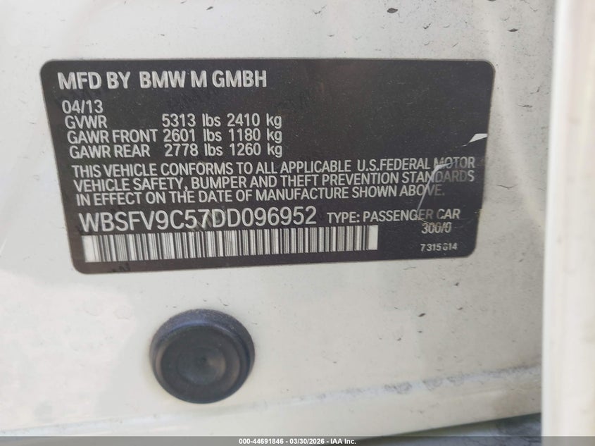 2013 BMW M5 VIN WBSFV9C57DD096952 IAAI salvage auction — FRONT END, Wait Title, sold $14,750 on 2026-08-04 (photo 9)