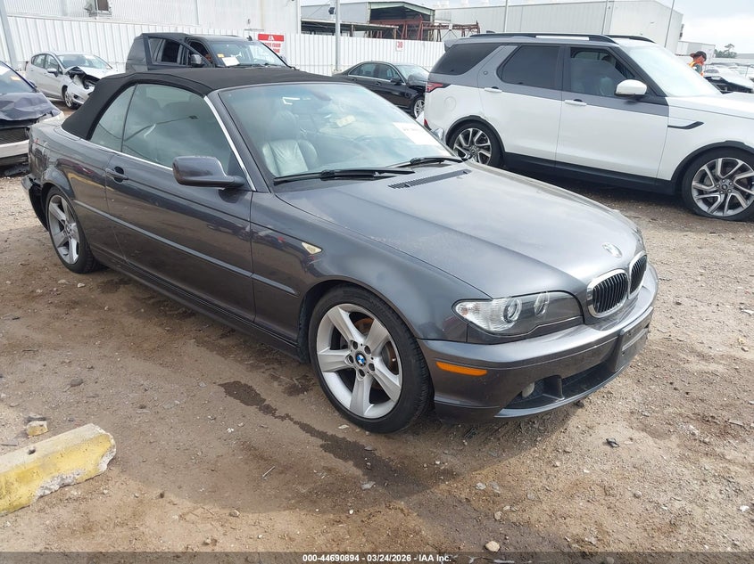 2006 BMW 3er VIN WBABW334X6PX85454 IAAI salvage auction — REAR END, Original (Texas), sold $1,700 on 2026-08-13 (photo 1)