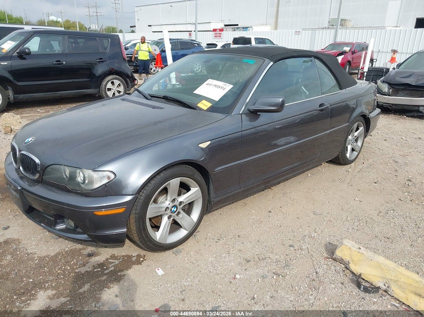 2006 BMW 3er VIN WBABW334X6PX85454 IAAI salvage auction — REAR END, Original (Texas), sold $1,700 on 2026-08-13 (photo 2)